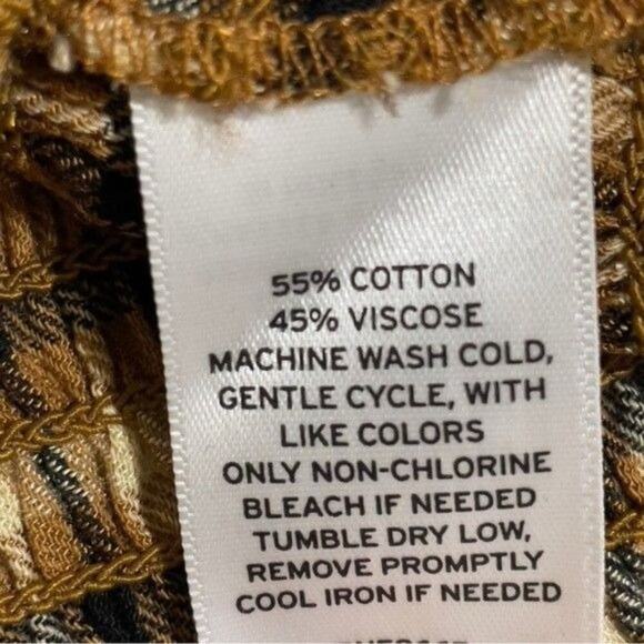 BP Dreamy · Junior 3X · Smocked Long Sleeve Crop · Plaid Tan-Black · Square Neck - Picture 13 of 14